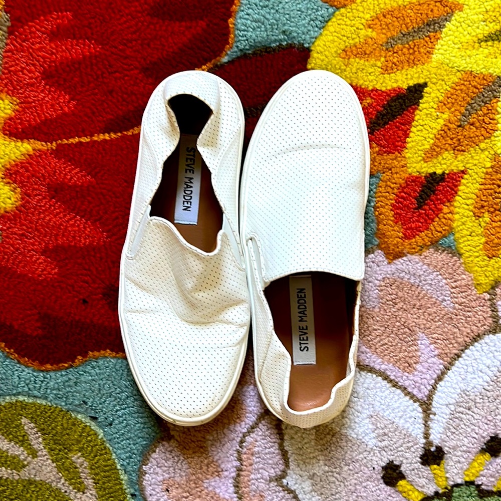 Steve Madden white sneakers